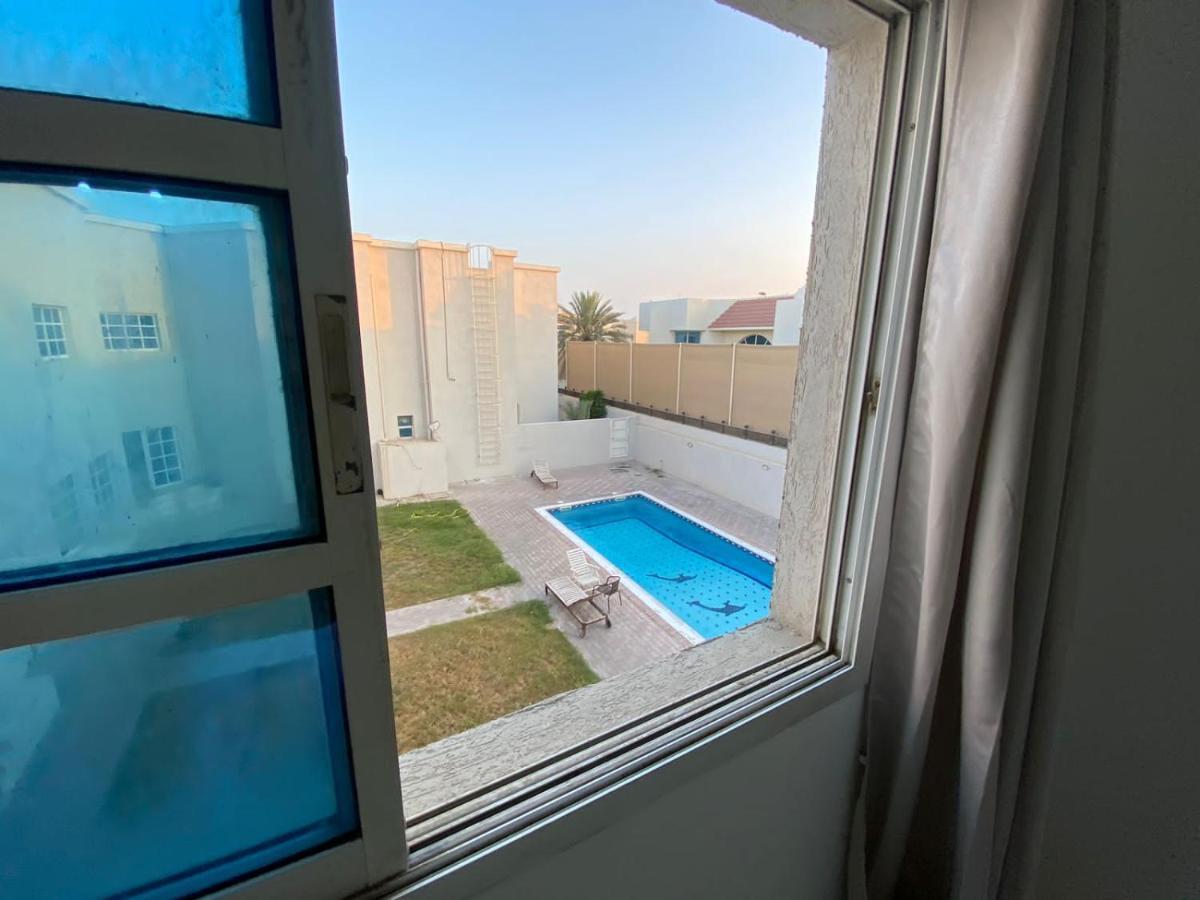 Comfortable Private Rooms In Compound Housing Dubái Exterior foto