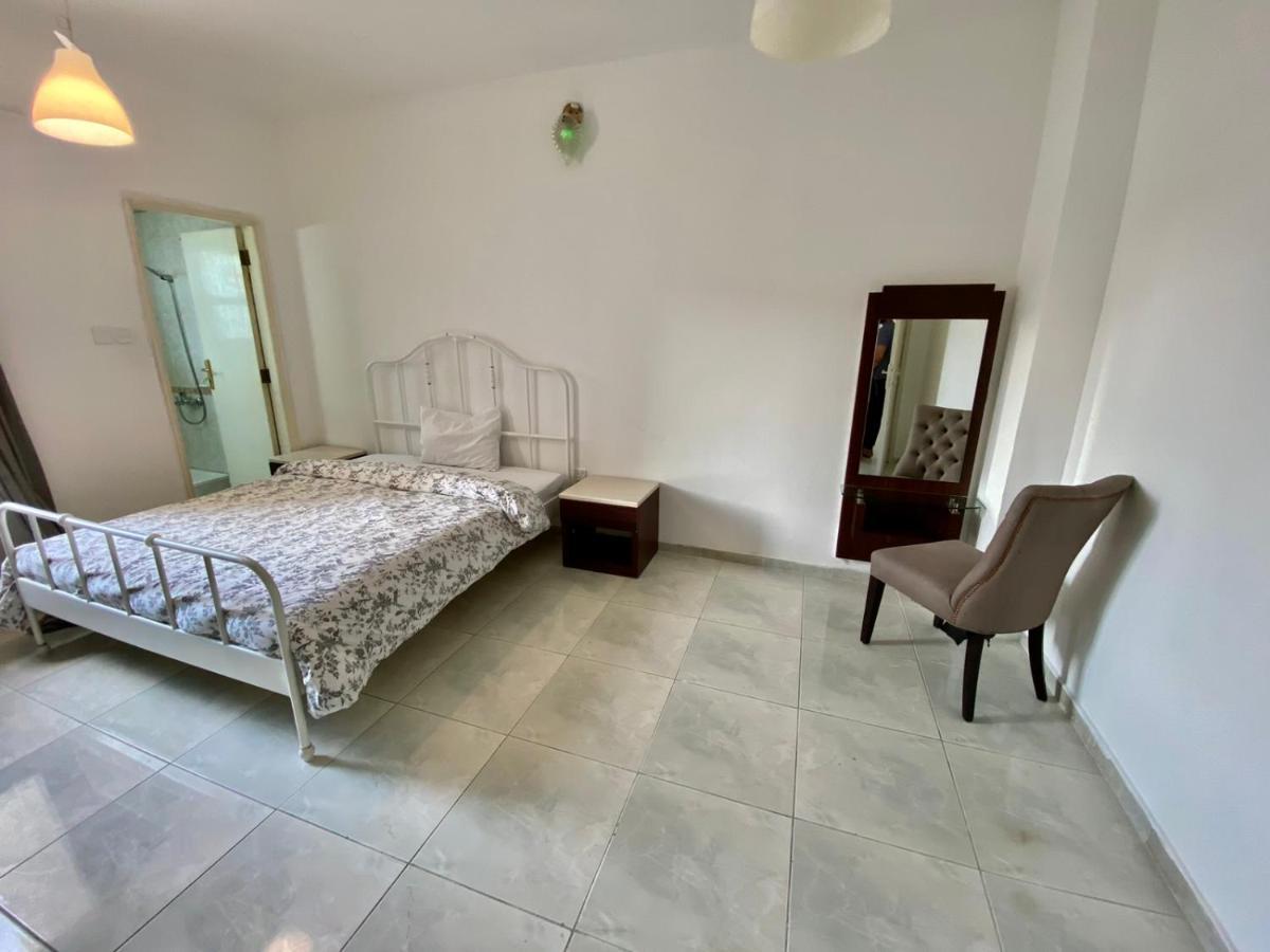 Comfortable Private Rooms In Compound Housing Dubái Exterior foto